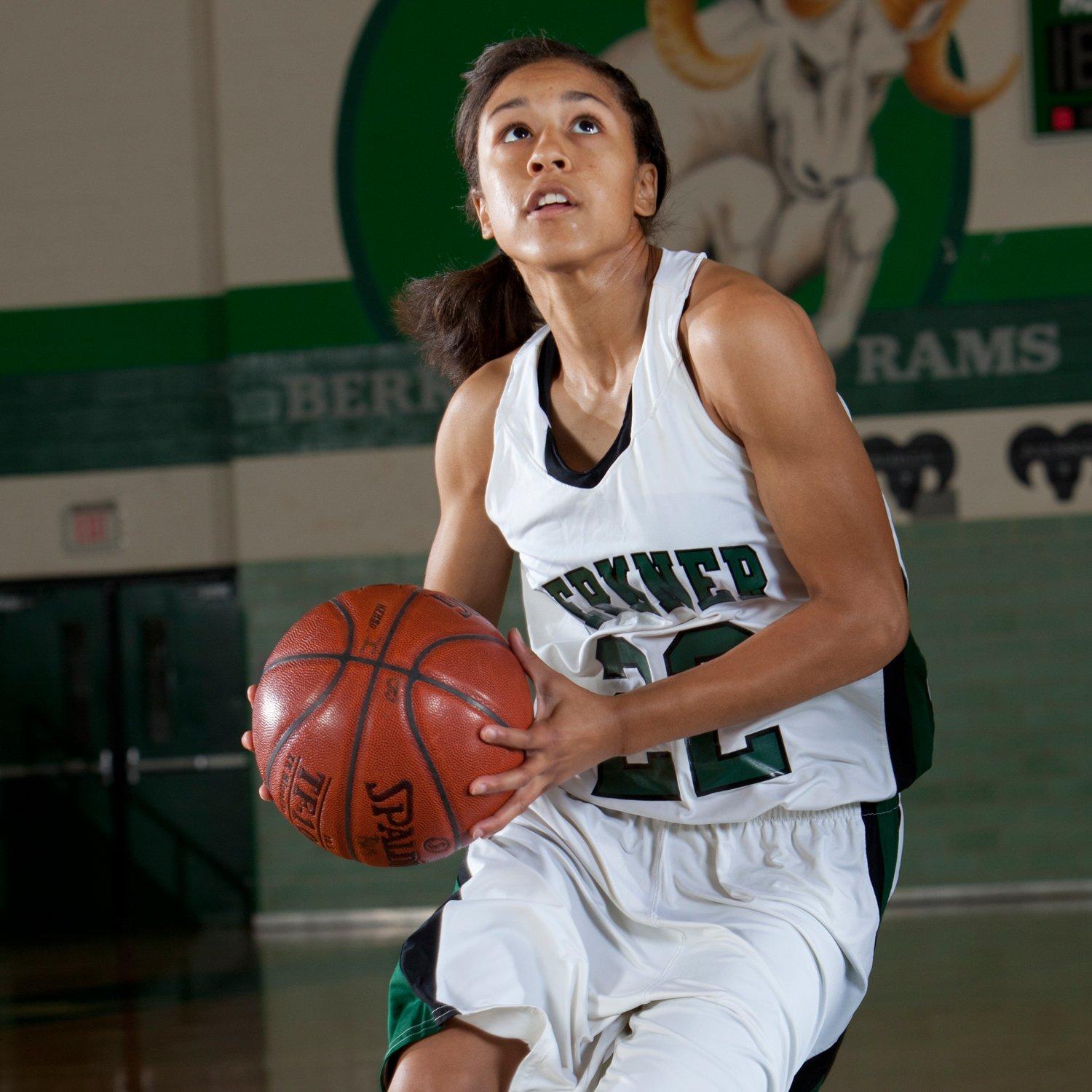 imageGatorade Berry Thirst Quencher 12 Fl Oz Bottles 6 Pack